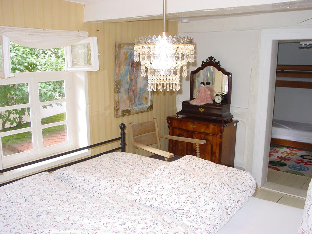 Robert'S Bed & Breakfast Helmarshausen Zewnętrze zdjęcie