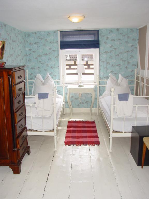 Robert'S Bed & Breakfast Helmarshausen Zewnętrze zdjęcie
