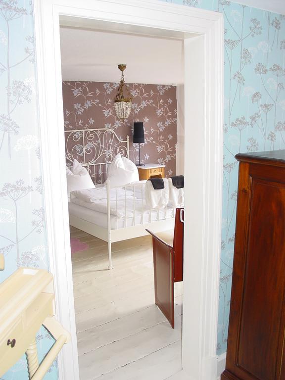 Robert'S Bed & Breakfast Helmarshausen Zewnętrze zdjęcie
